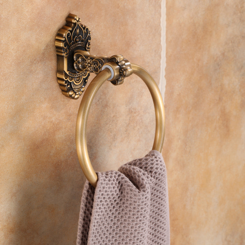 Brass Accessories Hardware Set Traditional Bathroom Accessories Hardware Set Towel Ring Clearhalo 'Bathroom Hardware Sets' 'Bathroom Hardware' 'Bathroom Remodel & Bathroom Fixtures' 'bathroom_hardware_sets' 'Home Improvement' 'home_improvement' 'home_improvement_bathroom_hardware_sets' 7116167