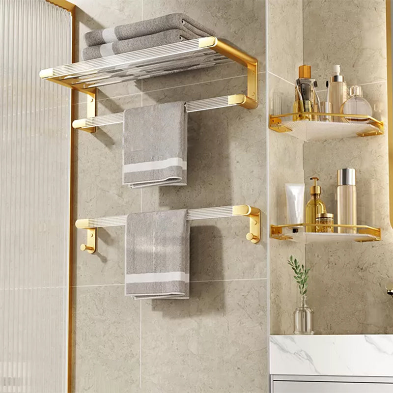 Modern Bathroom Accessory Set in Gold Metal and Acrylic Bath Hardware Set 4-Piece Set (Towel Bar) Clearhalo 'Bathroom Hardware Sets' 'Bathroom Hardware' 'Bathroom Remodel & Bathroom Fixtures' 'bathroom_hardware_sets' 'Home Improvement' 'home_improvement' 'home_improvement_bathroom_hardware_sets' 7116289
