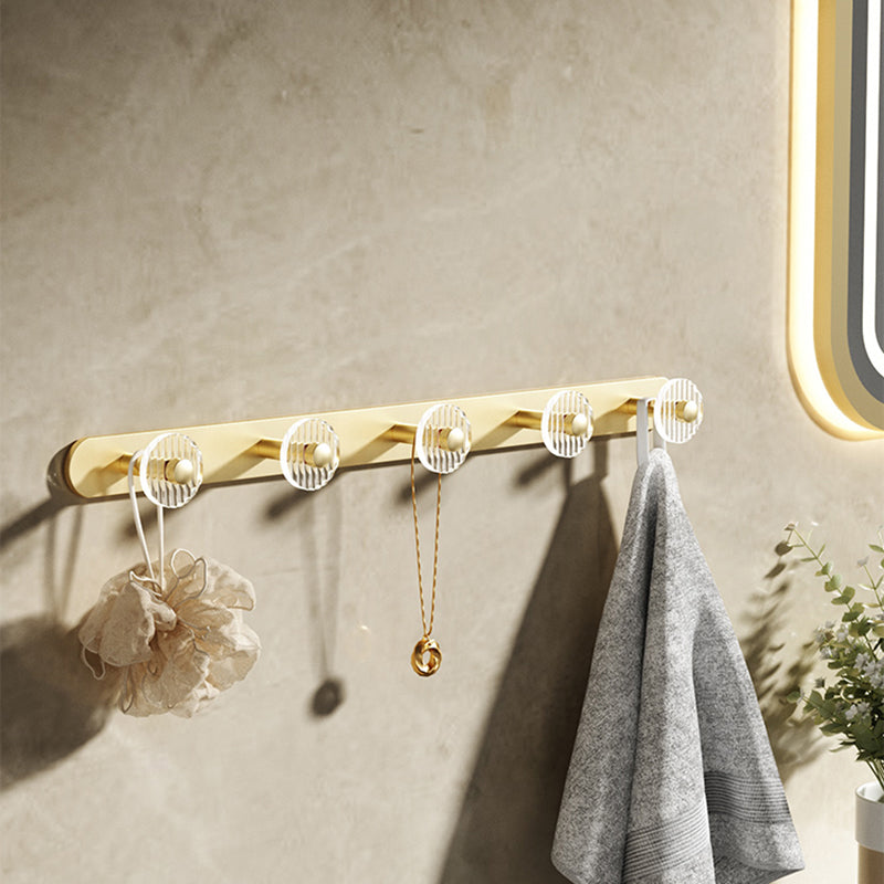Modern Bathroom Accessory Set in Gold Metal and Acrylic Bath Hardware Set Row Hook (5 Rows) Clearhalo 'Bathroom Hardware Sets' 'Bathroom Hardware' 'Bathroom Remodel & Bathroom Fixtures' 'bathroom_hardware_sets' 'Home Improvement' 'home_improvement' 'home_improvement_bathroom_hardware_sets' 7116301