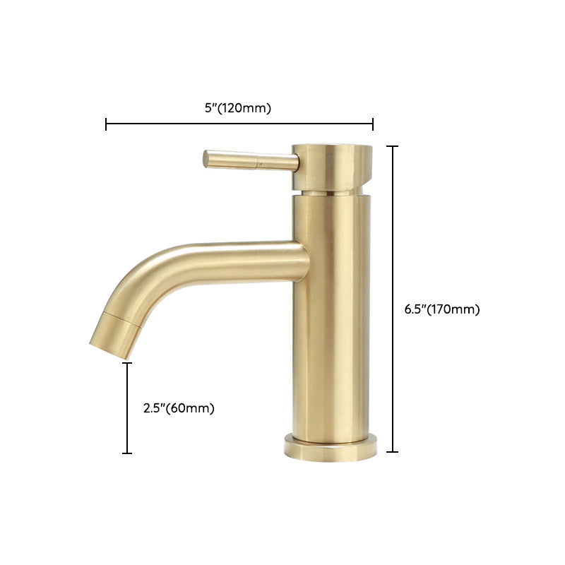 Deck Mounted Roman Tub Faucet Low Arc Tub Faucet Set in Gold Clearhalo 'Bathroom Remodel & Bathroom Fixtures' 'Bathroom Sink Faucets' 'Bathroom Sinks & Faucet Components' 'bathroom_sink_faucets' 'Home Improvement' 'home_improvement' 'home_improvement_bathroom_sink_faucets' 7119699