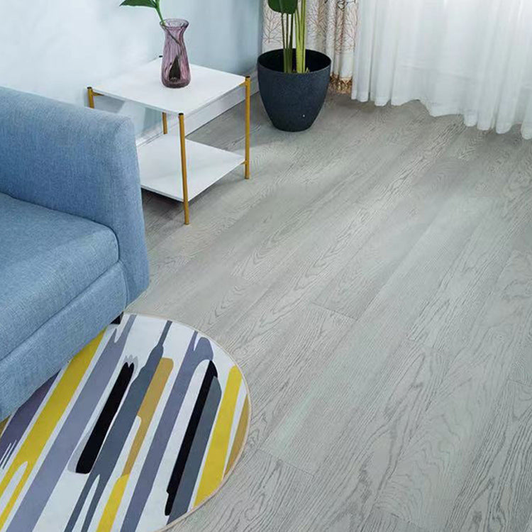 Traditional Laminate Floor Click-Lock Mildew Resistant Laminate Plank Flooring Clearhalo 'Flooring 'Home Improvement' 'home_improvement' 'home_improvement_laminate_flooring' 'Laminate Flooring' 'laminate_flooring' Walls and Ceiling' 7120263