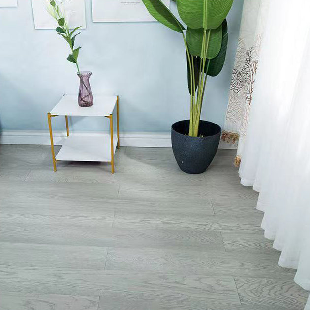 Traditional Laminate Floor Click-Lock Mildew Resistant Laminate Plank Flooring Clearhalo 'Flooring 'Home Improvement' 'home_improvement' 'home_improvement_laminate_flooring' 'Laminate Flooring' 'laminate_flooring' Walls and Ceiling' 7120269