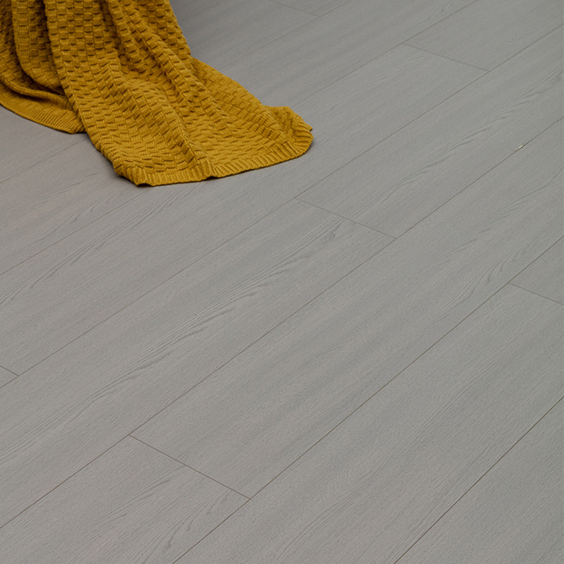 Traditional Laminate Flooring Scratch Resistant 15mm Thickness Laminate Floor Grey Clearhalo 'Flooring 'Home Improvement' 'home_improvement' 'home_improvement_laminate_flooring' 'Laminate Flooring' 'laminate_flooring' Walls and Ceiling' 7120336