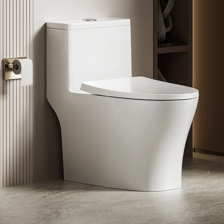 Traditional Toilet Bowl One Piece Toilet Floor Mounted Siphon Jet Toilet Clearhalo 'Bathroom Remodel & Bathroom Fixtures' 'Home Improvement' 'home_improvement' 'home_improvement_toilets' 'Toilets & Bidets' 'Toilets' 7123573