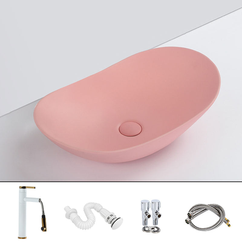 Contemporary Vessel Bathroom Sink Porcelain Vessel Lavatory Sink Pink Pull Out Faucet Clearhalo 'Bathroom Remodel & Bathroom Fixtures' 'Bathroom Sinks & Faucet Components' 'Bathroom Sinks' 'bathroom_sink' 'Home Improvement' 'home_improvement' 'home_improvement_bathroom_sink' 7126431