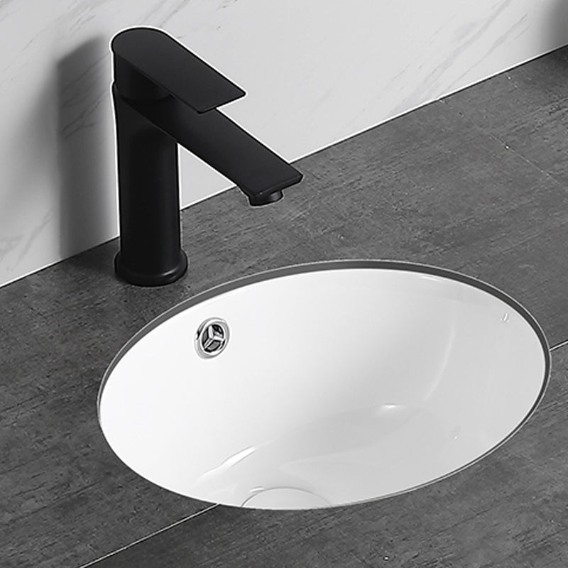 Modern Bathroom Sink Pop-Up Drain Overflow Hole Vessel Sink with Faucet Clearhalo 'Bathroom Remodel & Bathroom Fixtures' 'Bathroom Sinks & Faucet Components' 'Bathroom Sinks' 'bathroom_sink' 'Home Improvement' 'home_improvement' 'home_improvement_bathroom_sink' 7126541
