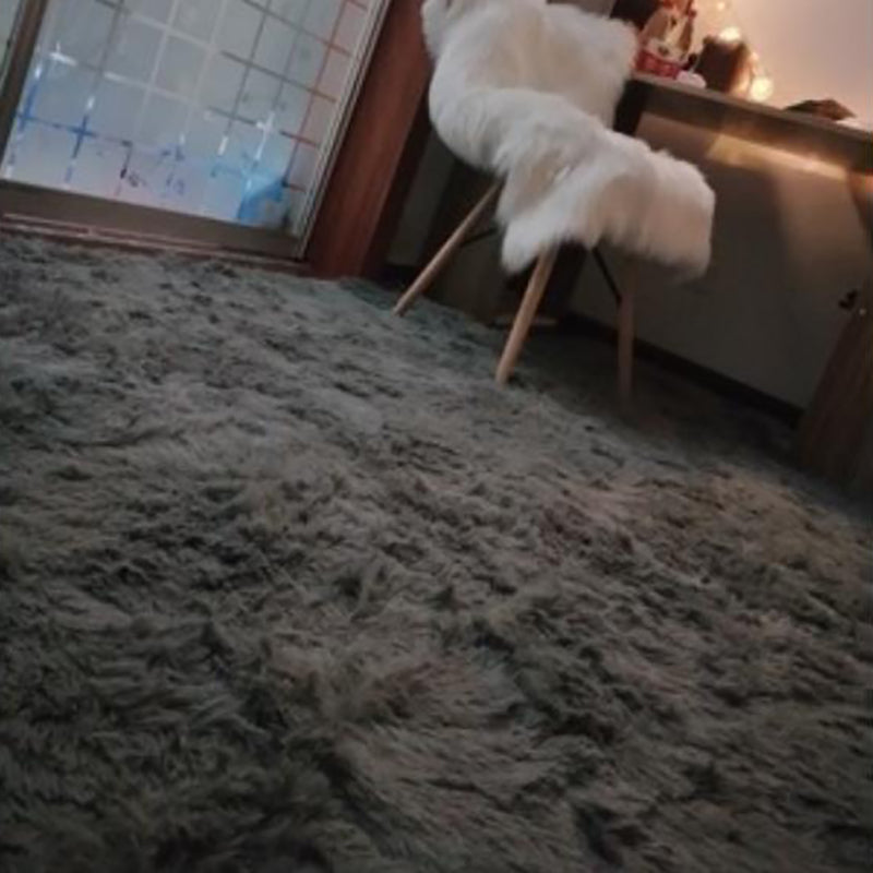 Basic Carpet Tiles Solid Color Shag Square Bedroom Carpet Tiles Grey Clearhalo 'Carpet Tiles & Carpet Squares' 'carpet_tiles_carpet_squares' 'Flooring 'Home Improvement' 'home_improvement' 'home_improvement_carpet_tiles_carpet_squares' Walls and Ceiling' 7127378