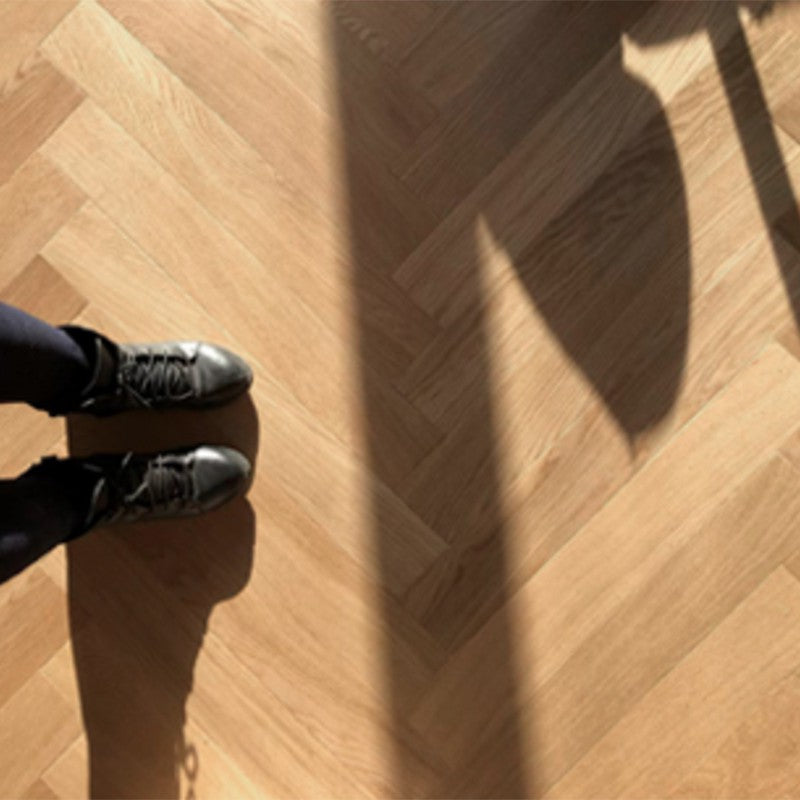 Engineered Hardwood Flooring Click-Locking Hardwood Deck Tiles Brown Clearhalo 'Flooring 'Hardwood Flooring' 'hardwood_flooring' 'Home Improvement' 'home_improvement' 'home_improvement_hardwood_flooring' Walls and Ceiling' 7127575