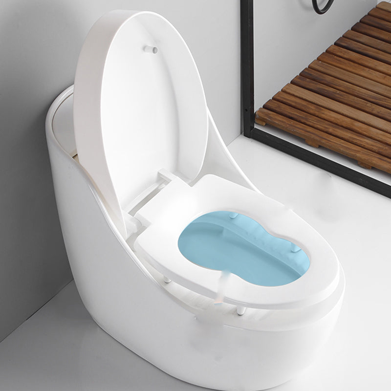 Siphon Jet Porcelain Modern Toilet All In One Floor Mounted Toilet Toilet with Sprayer 16" Clearhalo 'Bathroom Remodel & Bathroom Fixtures' 'Home Improvement' 'home_improvement' 'home_improvement_toilets' 'Toilets & Bidets' 'Toilets' 7158857
