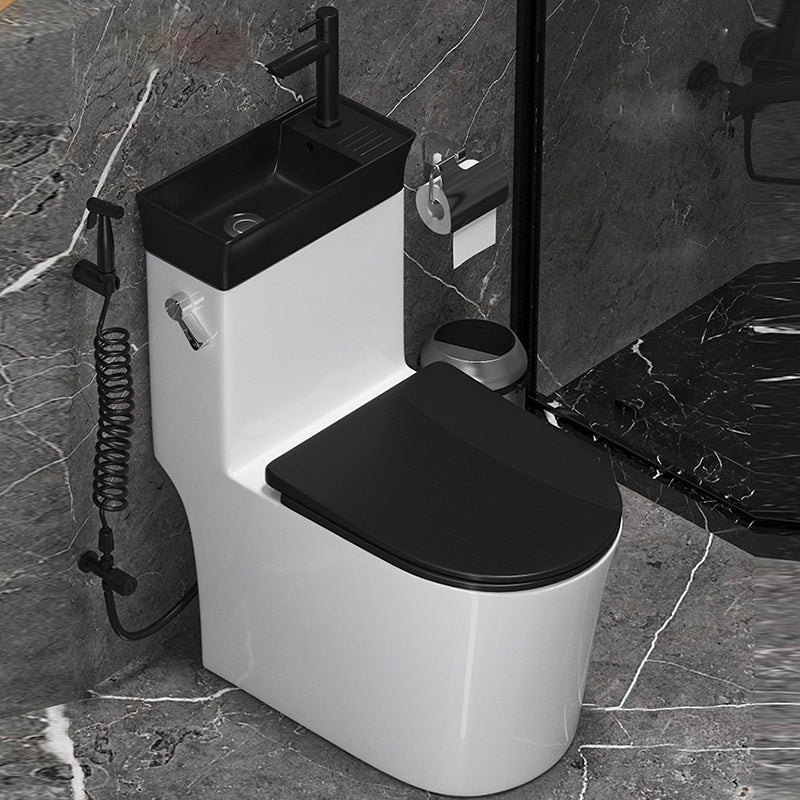 All In One Floor Mounted Toilet Siphon Jet Porcelain Modern Toilet Bowl Black White Toilet with Sprayer Clearhalo 'Bathroom Remodel & Bathroom Fixtures' 'Home Improvement' 'home_improvement' 'home_improvement_toilets' 'Toilets & Bidets' 'Toilets' 7158884