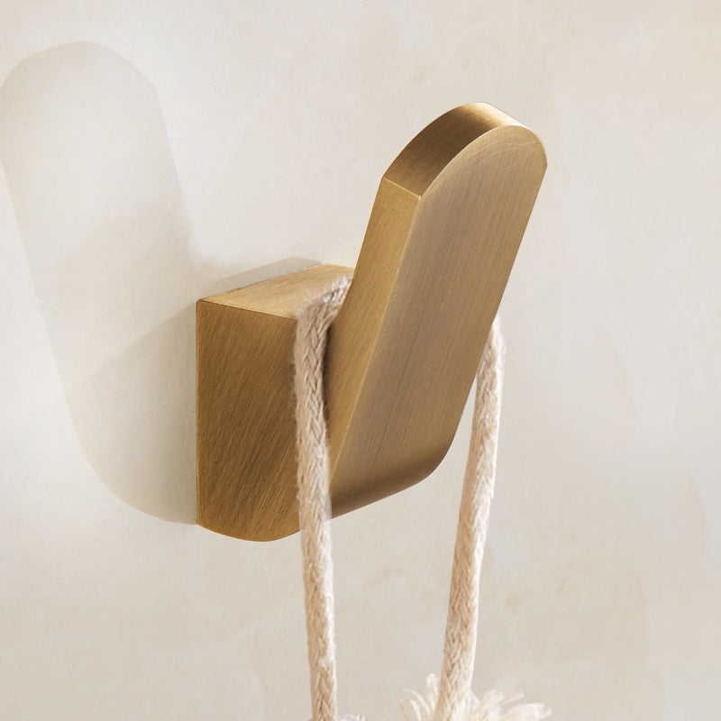 Brass 5 Piece Bathroom Accessory Set Vintage Metal Robe Hooks Antique Brass 1 Piece Towel Robe Hook Clearhalo 'Bathroom Hardware Sets' 'Bathroom Hardware' 'Bathroom Remodel & Bathroom Fixtures' 'bathroom_hardware_sets' 'Home Improvement' 'home_improvement' 'home_improvement_bathroom_hardware_sets' 7160009