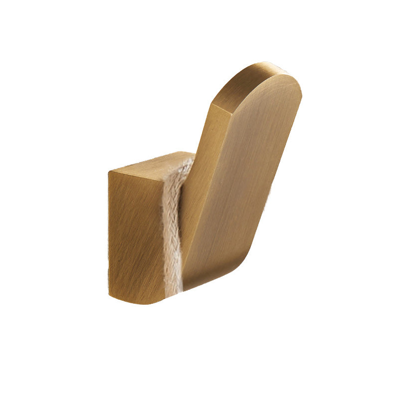 Brass 5 Piece Bathroom Accessory Set Vintage Metal Robe Hooks Clearhalo 'Bathroom Hardware Sets' 'Bathroom Hardware' 'Bathroom Remodel & Bathroom Fixtures' 'bathroom_hardware_sets' 'Home Improvement' 'home_improvement' 'home_improvement_bathroom_hardware_sets' 7160017