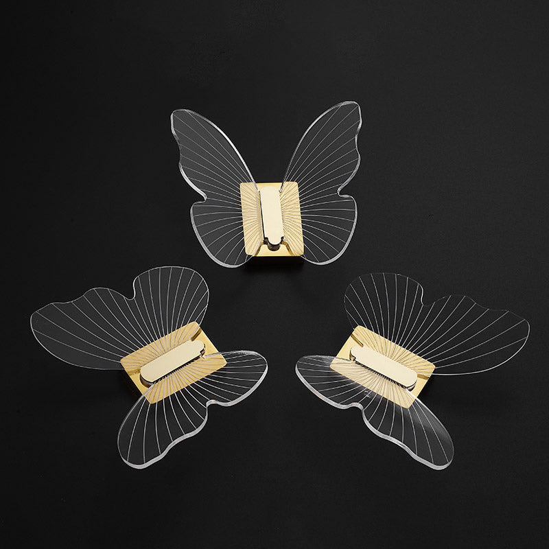 Modern Brass Bathroom Accessory Set Acrylic Butterfly Themed Robe Hooks Gold 3 Piece Set Clearhalo 'Bathroom Hardware Sets' 'Bathroom Hardware' 'Bathroom Remodel & Bathroom Fixtures' 'bathroom_hardware_sets' 'Home Improvement' 'home_improvement' 'home_improvement_bathroom_hardware_sets' 7160301
