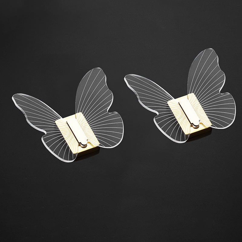 Modern Brass Bathroom Accessory Set Acrylic Butterfly Themed Robe Hooks Gold 2 Piece Set Clearhalo 'Bathroom Hardware Sets' 'Bathroom Hardware' 'Bathroom Remodel & Bathroom Fixtures' 'bathroom_hardware_sets' 'Home Improvement' 'home_improvement' 'home_improvement_bathroom_hardware_sets' 7160316