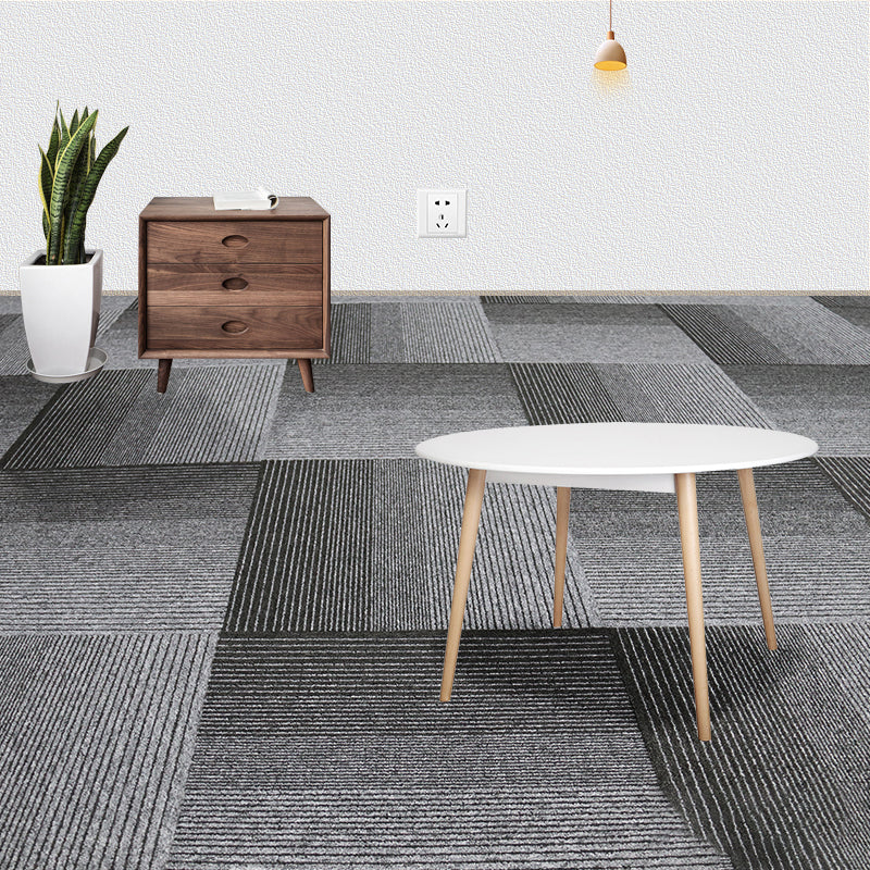 Indoor Carpet Floor Tile Level Loop Non-Skid Fire Resistant Living Room Black-Gray Clearhalo 'Carpet Tiles & Carpet Squares' 'carpet_tiles_carpet_squares' 'Flooring 'Home Improvement' 'home_improvement' 'home_improvement_carpet_tiles_carpet_squares' Walls and Ceiling' 7164783