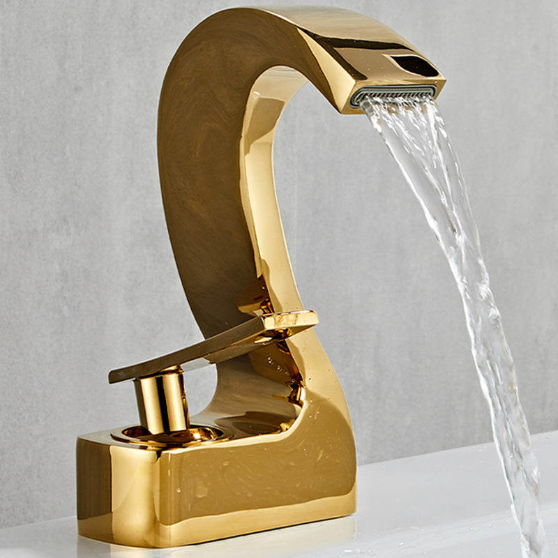 Modern Single Handle Sink Faucet Bathroom Brass Centered Faucet Clearhalo 'Bathroom Remodel & Bathroom Fixtures' 'Bathroom Sink Faucets' 'Bathroom Sinks & Faucet Components' 'bathroom_sink_faucets' 'Home Improvement' 'home_improvement' 'home_improvement_bathroom_sink_faucets' 7164826
