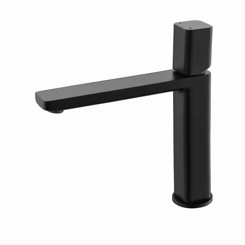 Modern Bathroom Sink Faucet with Single Handle Brass Square Faucet Black Short Clearhalo 'Bathroom Remodel & Bathroom Fixtures' 'Bathroom Sink Faucets' 'Bathroom Sinks & Faucet Components' 'bathroom_sink_faucets' 'Home Improvement' 'home_improvement' 'home_improvement_bathroom_sink_faucets' 7164869