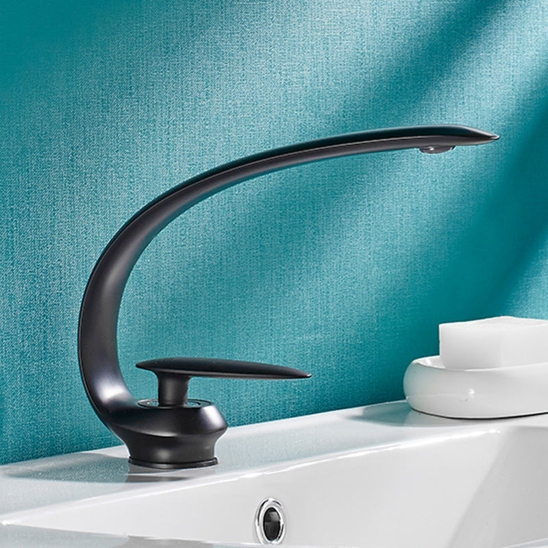 Luxury Single Handle Sink Faucet Brass Bathroom Gooseneck Faucet Black Clearhalo 'Bathroom Remodel & Bathroom Fixtures' 'Bathroom Sink Faucets' 'Bathroom Sinks & Faucet Components' 'bathroom_sink_faucets' 'Home Improvement' 'home_improvement' 'home_improvement_bathroom_sink_faucets' 7164917