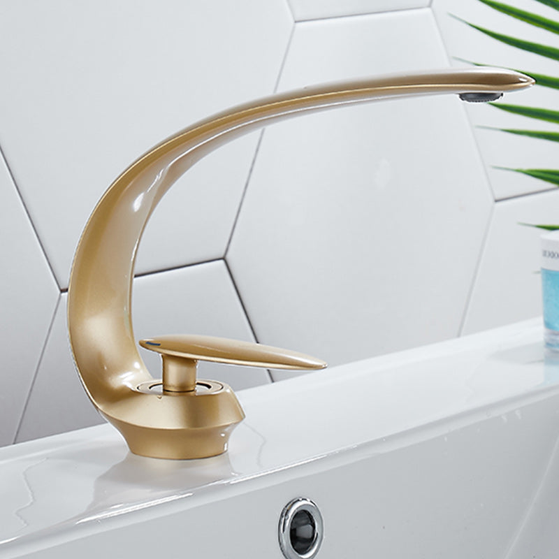 Luxury Single Handle Sink Faucet Brass Bathroom Gooseneck Faucet Light Gold Clearhalo 'Bathroom Remodel & Bathroom Fixtures' 'Bathroom Sink Faucets' 'Bathroom Sinks & Faucet Components' 'bathroom_sink_faucets' 'Home Improvement' 'home_improvement' 'home_improvement_bathroom_sink_faucets' 7164928