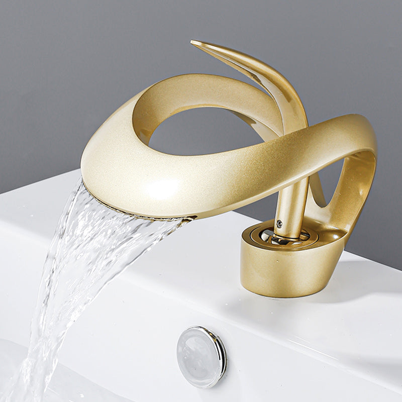 Luxury Single Handle Sink Faucet Brass Bathroom Novel Shape Faucet Clearhalo 'Bathroom Remodel & Bathroom Fixtures' 'Bathroom Sink Faucets' 'Bathroom Sinks & Faucet Components' 'bathroom_sink_faucets' 'Home Improvement' 'home_improvement' 'home_improvement_bathroom_sink_faucets' 7164937