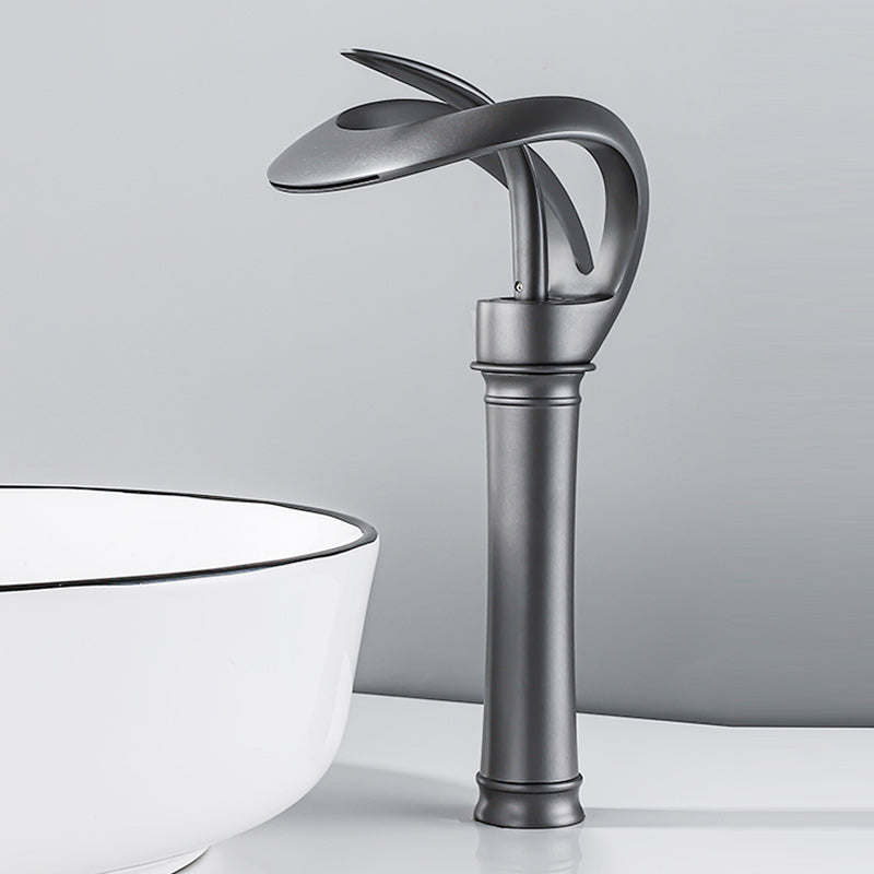 Luxury Single Handle Sink Faucet Brass Bathroom Novel Shape Faucet Gun Grey High Style Clearhalo 'Bathroom Remodel & Bathroom Fixtures' 'Bathroom Sink Faucets' 'Bathroom Sinks & Faucet Components' 'bathroom_sink_faucets' 'Home Improvement' 'home_improvement' 'home_improvement_bathroom_sink_faucets' 7164943
