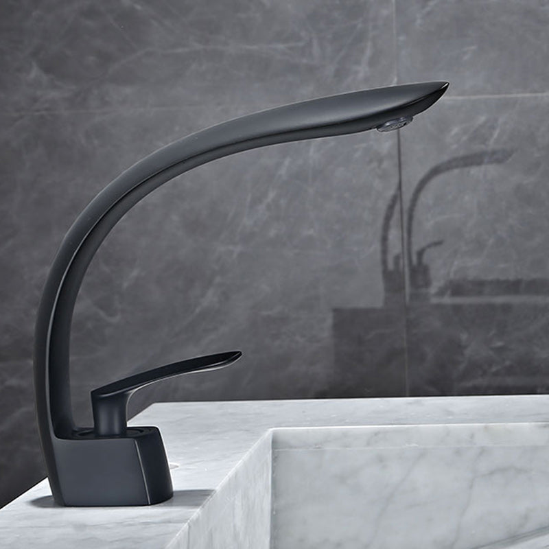 Glam Single Handle Sink Faucet Brass Bathroom Gooseneck Faucet Clearhalo 'Bathroom Remodel & Bathroom Fixtures' 'Bathroom Sink Faucets' 'Bathroom Sinks & Faucet Components' 'bathroom_sink_faucets' 'Home Improvement' 'home_improvement' 'home_improvement_bathroom_sink_faucets' 7164964