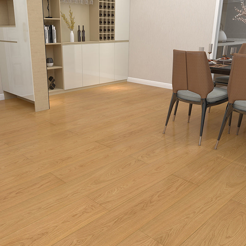 Contemporary Oak Wood Hardwood Flooring Smooth Waterproof Flooring Clearhalo 'Flooring 'Hardwood Flooring' 'hardwood_flooring' 'Home Improvement' 'home_improvement' 'home_improvement_hardwood_flooring' Walls and Ceiling' 7169322