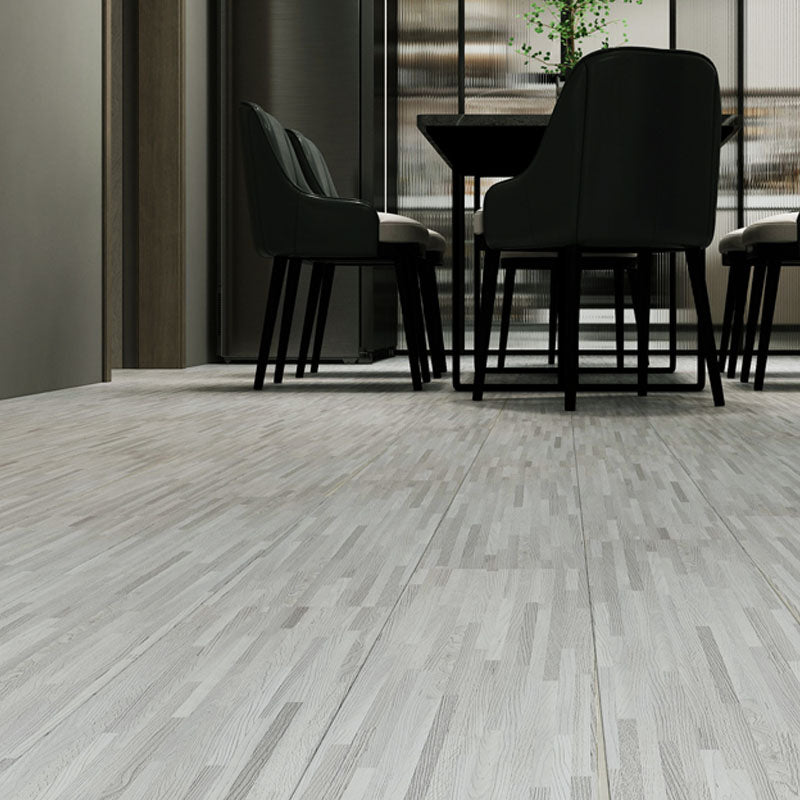 Flooring Vinyl Peel and Stick Wooden Effect Indoor Flooring Vinyl Silver Gray Clearhalo 'Flooring 'Home Improvement' 'home_improvement' 'home_improvement_vinyl_flooring' 'Vinyl Flooring' 'vinyl_flooring' Walls and Ceiling' 7181733