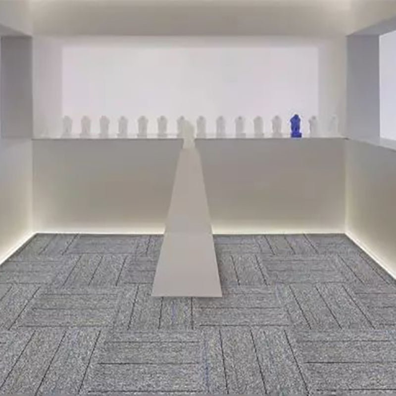 20" X 20" Carpet Tiles Glue Loose Lay Mildew Resistant Dining Room Light Gray-White Clearhalo 'Carpet Tiles & Carpet Squares' 'carpet_tiles_carpet_squares' 'Flooring 'Home Improvement' 'home_improvement' 'home_improvement_carpet_tiles_carpet_squares' Walls and Ceiling' 7182142