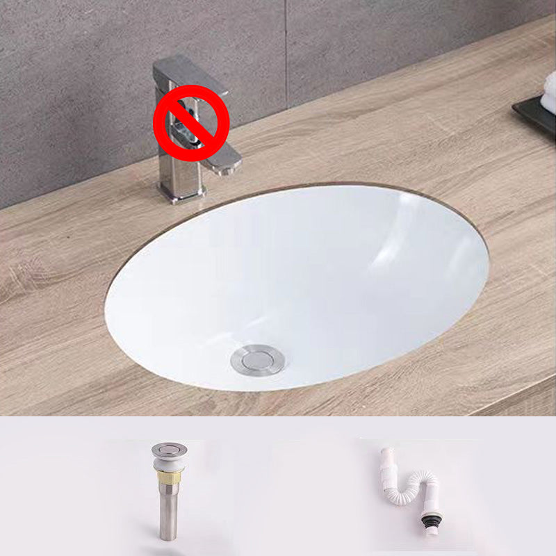 Traditional Undermount Bathroom Sink Porcelain with Overflow Basin Sink(Without Faucet) Clearhalo 'Bathroom Remodel & Bathroom Fixtures' 'Bathroom Sinks & Faucet Components' 'Bathroom Sinks' 'bathroom_sink' 'Home Improvement' 'home_improvement' 'home_improvement_bathroom_sink' 7182674
