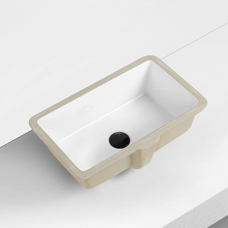 Rectangular Bathroom Sink in White with Overflow Porcelain Undermount Sink Clearhalo 'Bathroom Remodel & Bathroom Fixtures' 'Bathroom Sinks & Faucet Components' 'Bathroom Sinks' 'bathroom_sink' 'Home Improvement' 'home_improvement' 'home_improvement_bathroom_sink' 7183112