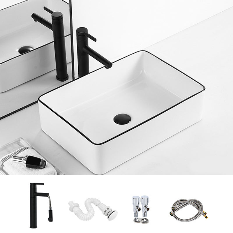Contemporary Bathroom Sink with Pop-Up Drain Porcelain Rectangular Vessel 21"L x 15"W x 6"H Black Sink with Faucet Clearhalo 'Bathroom Remodel & Bathroom Fixtures' 'Bathroom Sinks & Faucet Components' 'Bathroom Sinks' 'bathroom_sink' 'Home Improvement' 'home_improvement' 'home_improvement_bathroom_sink' 7183146