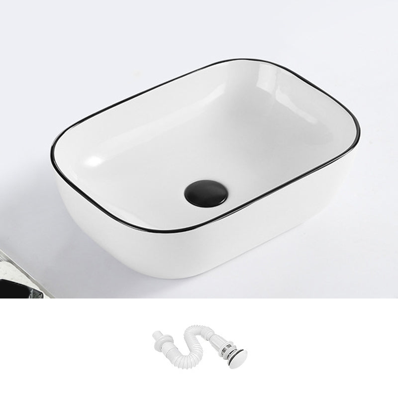 Contemporary Bathroom Sink with Pop-Up Drain Porcelain Rectangular Vessel 18.1"L x 12.6"W x 5.3"H Black Sink Clearhalo 'Bathroom Remodel & Bathroom Fixtures' 'Bathroom Sinks & Faucet Components' 'Bathroom Sinks' 'bathroom_sink' 'Home Improvement' 'home_improvement' 'home_improvement_bathroom_sink' 7183157