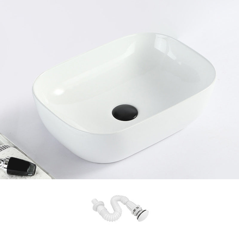 Contemporary Bathroom Sink with Pop-Up Drain Porcelain Rectangular Vessel 18.1"L x 12.6"W x 5.3"H White Sink Clearhalo 'Bathroom Remodel & Bathroom Fixtures' 'Bathroom Sinks & Faucet Components' 'Bathroom Sinks' 'bathroom_sink' 'Home Improvement' 'home_improvement' 'home_improvement_bathroom_sink' 7183163