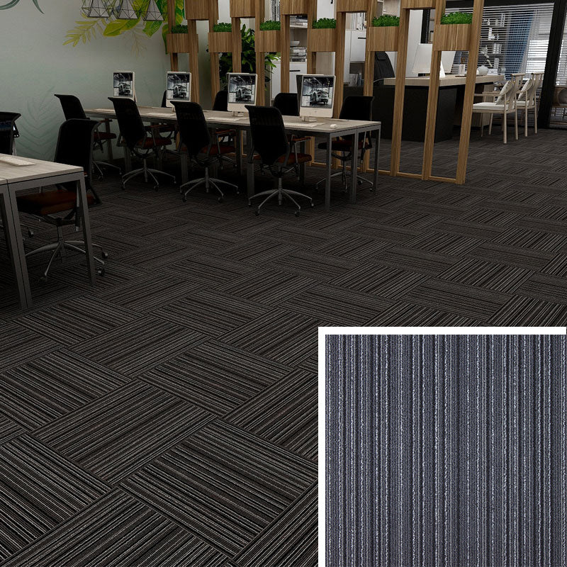 Modern Carpet Floor Tile Self Adhesive Level Loop Fade Resistant Carpet Tile Textured Black Clearhalo 'Carpet Tiles & Carpet Squares' 'carpet_tiles_carpet_squares' 'Flooring 'Home Improvement' 'home_improvement' 'home_improvement_carpet_tiles_carpet_squares' Walls and Ceiling' 7184854