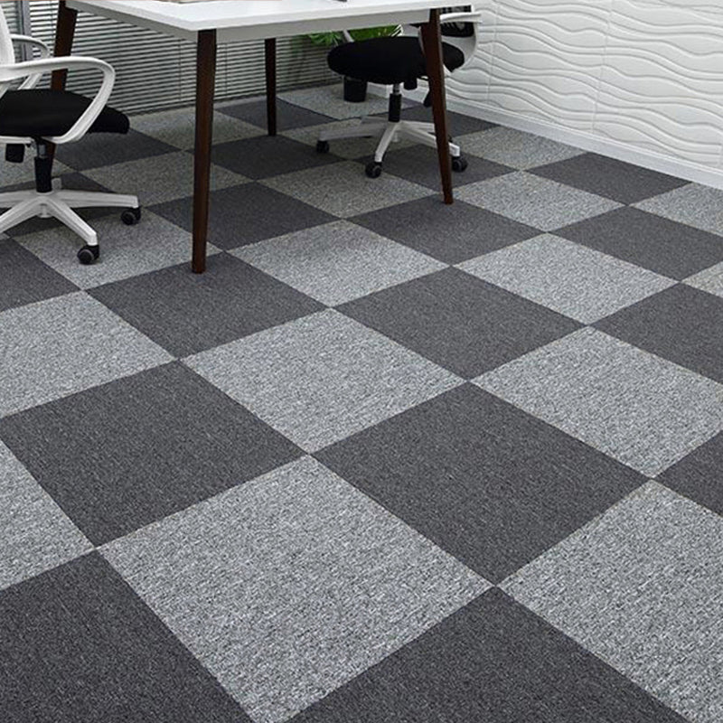 Indoor Carpet Tiles Level Loop Carpet Tiles with Fire Resistant Gray Plaid 40-Piece Set Clearhalo 'Carpet Tiles & Carpet Squares' 'carpet_tiles_carpet_squares' 'Flooring 'Home Improvement' 'home_improvement' 'home_improvement_carpet_tiles_carpet_squares' Walls and Ceiling' 7185067