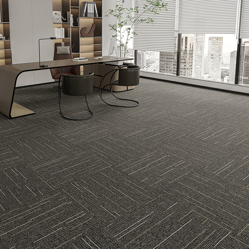 Indoor Carpet Tiles Level Loop Carpet Tiles with Fire Resistant Dark Gray-White 40-Piece Set Clearhalo 'Carpet Tiles & Carpet Squares' 'carpet_tiles_carpet_squares' 'Flooring 'Home Improvement' 'home_improvement' 'home_improvement_carpet_tiles_carpet_squares' Walls and Ceiling' 7185076