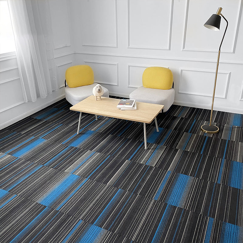 Indoor Carpet Tiles Level Loop Carpet Tiles with Fire Resistant Blue 40-Piece Set Clearhalo 'Carpet Tiles & Carpet Squares' 'carpet_tiles_carpet_squares' 'Flooring 'Home Improvement' 'home_improvement' 'home_improvement_carpet_tiles_carpet_squares' Walls and Ceiling' 7185101