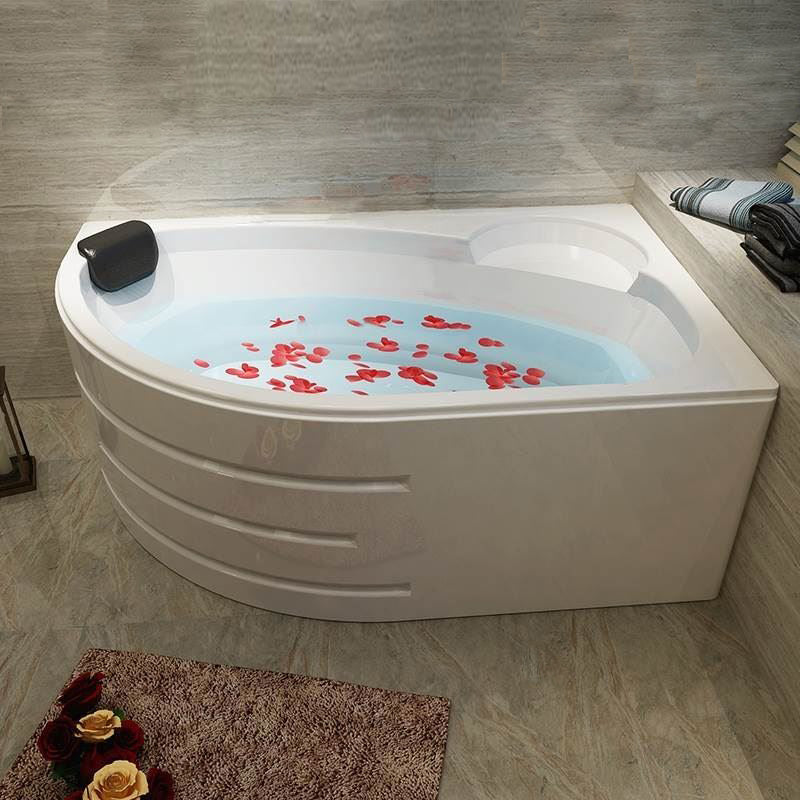 Back to Wall Bath Corner Acrylic Soaking White Modern Bathtub Right Tub with Pillow Clearhalo 'Bathroom Remodel & Bathroom Fixtures' 'Bathtubs' 'Home Improvement' 'home_improvement' 'home_improvement_bathtubs' 'Showers & Bathtubs' 7185409