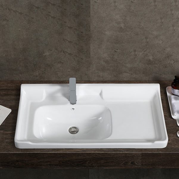 Modern Drop-in Bathroom Sink Rectangular Porcelain with Overflow Vessel Sink Clearhalo 'Bathroom Remodel & Bathroom Fixtures' 'Bathroom Sinks & Faucet Components' 'Bathroom Sinks' 'bathroom_sink' 'Home Improvement' 'home_improvement' 'home_improvement_bathroom_sink' 7196195