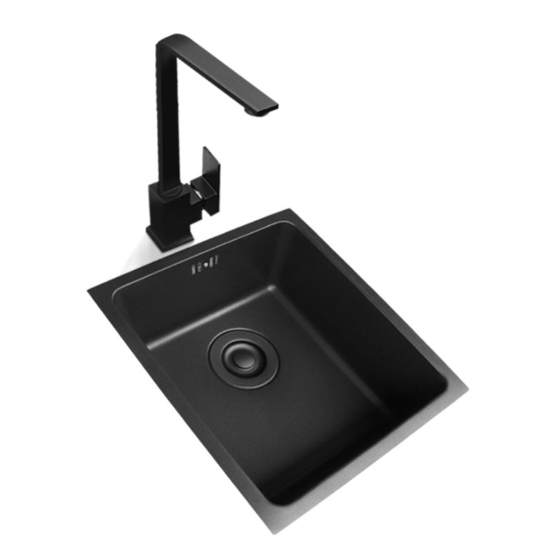 Black Stainless Steel Sink Single Bowl Undermount Sink with Basket Strainer Clearhalo 'Home Improvement' 'home_improvement' 'home_improvement_kitchen_sinks' 'Kitchen Remodel & Kitchen Fixtures' 'Kitchen Sinks & Faucet Components' 'Kitchen Sinks' 'kitchen_sinks' 7196228