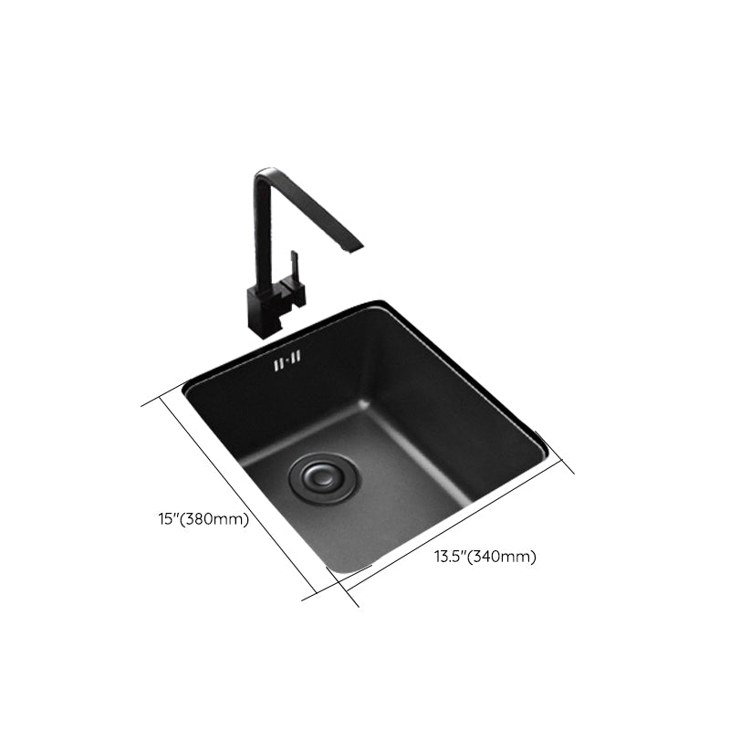 Black Stainless Steel Sink Single Bowl Undermount Sink with Basket Strainer Clearhalo 'Home Improvement' 'home_improvement' 'home_improvement_kitchen_sinks' 'Kitchen Remodel & Kitchen Fixtures' 'Kitchen Sinks & Faucet Components' 'Kitchen Sinks' 'kitchen_sinks' 7196272