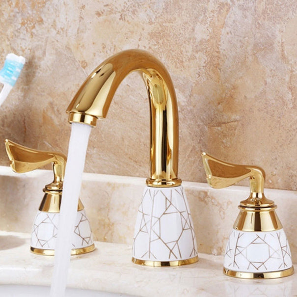 Deck Mounted Roman Tub Faucet Low Arc Bronze Roman Tub Faucet Set Clearhalo 'Bathroom Remodel & Bathroom Fixtures' 'Bathtub Faucets' 'bathtub_faucets' 'Home Improvement' 'home_improvement' 'home_improvement_bathtub_faucets' 7196604