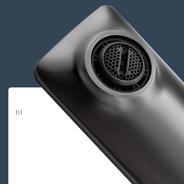 Traditional Wall Mounted Metal Tub Filler Low Arc Tub Faucet Trim Clearhalo 'Bathroom Remodel & Bathroom Fixtures' 'Bathtub Faucets' 'bathtub_faucets' 'Home Improvement' 'home_improvement' 'home_improvement_bathtub_faucets' 7196742