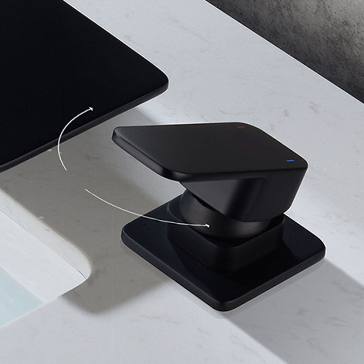 Square Brass Tub Faucet in Black with Single Handle Bathroom Faucet Clearhalo 'Bathroom Remodel & Bathroom Fixtures' 'Bathtub Faucets' 'bathtub_faucets' 'Home Improvement' 'home_improvement' 'home_improvement_bathtub_faucets' 7196857