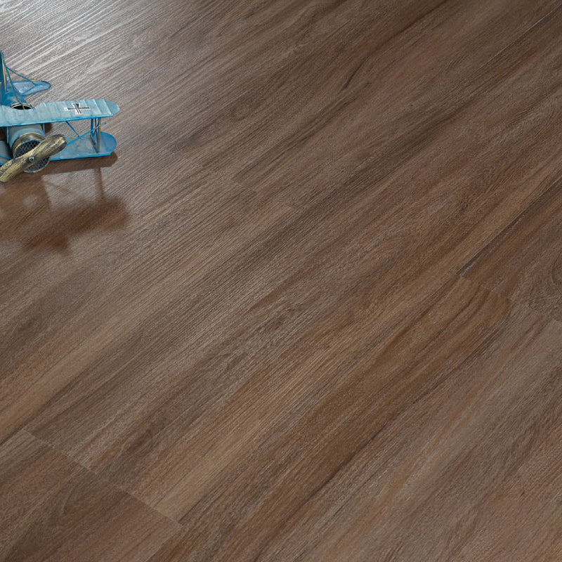 Living Room Laminate Floor Wooden Waterproof Easy-care Laminate Floor Brown Clearhalo 'Flooring 'Home Improvement' 'home_improvement' 'home_improvement_laminate_flooring' 'Laminate Flooring' 'laminate_flooring' Walls and Ceiling' 7197196
