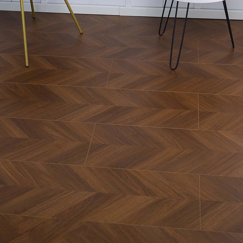 Living Room Laminate Floor Wooden Scratch Resistant Laminate Floor Clearhalo 'Flooring 'Home Improvement' 'home_improvement' 'home_improvement_laminate_flooring' 'Laminate Flooring' 'laminate_flooring' Walls and Ceiling' 7197246