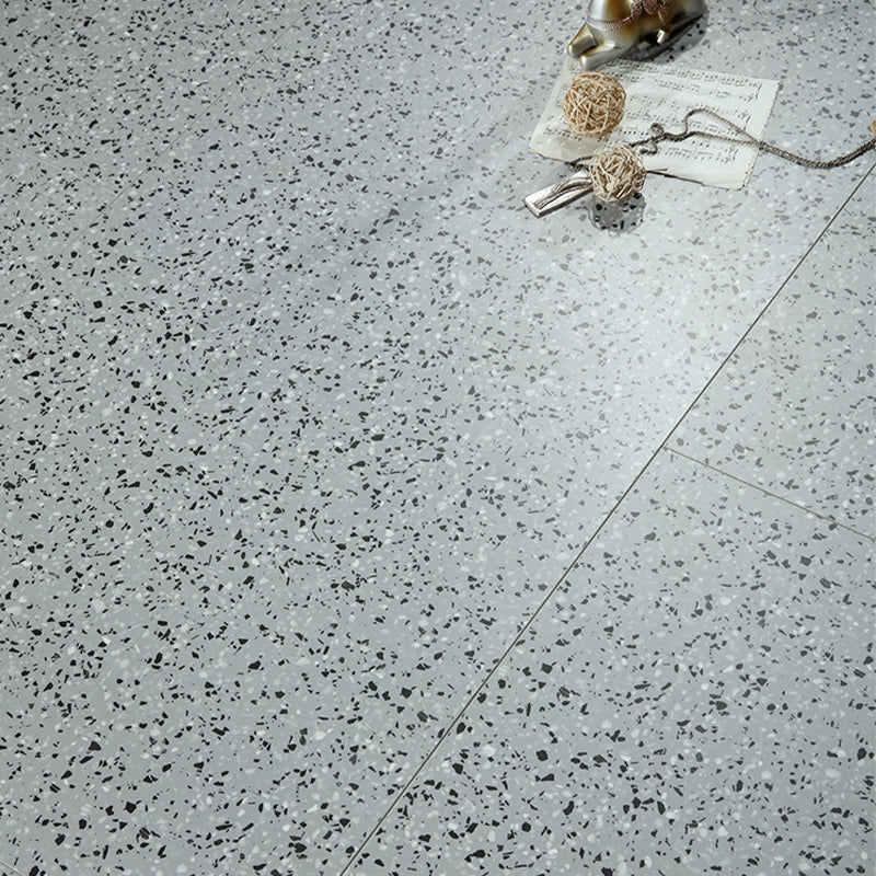 Contemporary Laminate Flooring Scratch Resistant Laminate Flooring Clearhalo 'Flooring 'Home Improvement' 'home_improvement' 'home_improvement_laminate_flooring' 'Laminate Flooring' 'laminate_flooring' Walls and Ceiling' 7197413