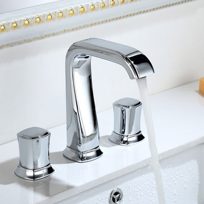 Glam Bathroom Vessel Faucet Knob Handles Low Arc Vessel Faucet Silver Clearhalo 'Bathroom Remodel & Bathroom Fixtures' 'Bathroom Sink Faucets' 'Bathroom Sinks & Faucet Components' 'bathroom_sink_faucets' 'Home Improvement' 'home_improvement' 'home_improvement_bathroom_sink_faucets' 7197532