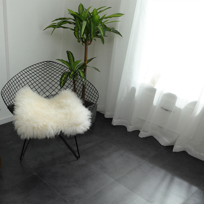 Fire Resistant Vinyl Flooring Self-Stick Peel and Stick Waterproof Vinyl Flooring Smoke Gray Clearhalo 'Flooring 'Home Improvement' 'home_improvement' 'home_improvement_vinyl_flooring' 'Vinyl Flooring' 'vinyl_flooring' Walls and Ceiling' 7198173